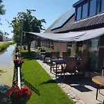 Bed Bij Boertje Pijnacker